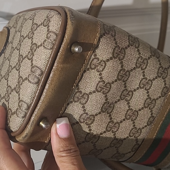 GUCCI SHERRY LINE VINTAGE HANDBAG WITH STRAP - Picture 8 of 16